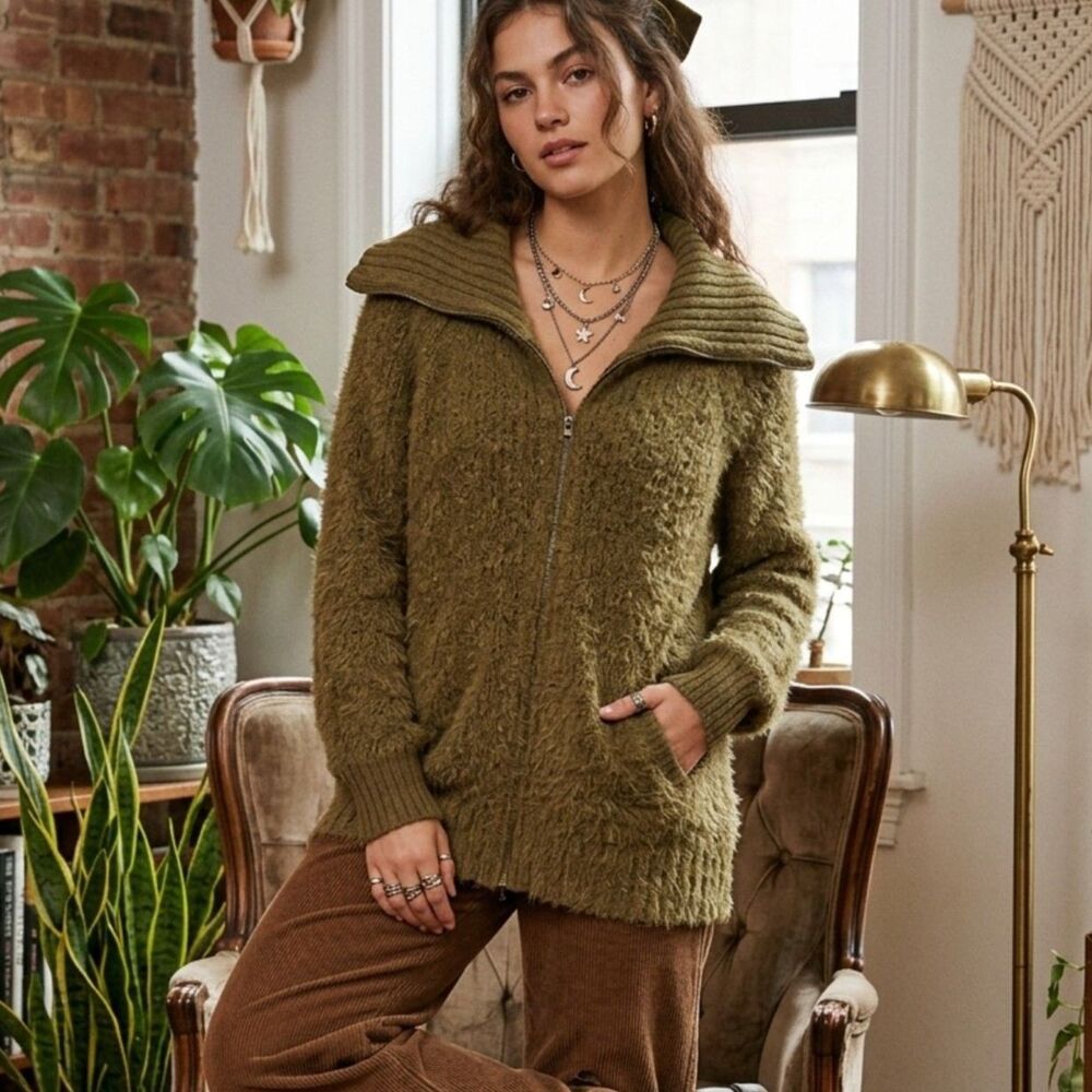 Anthropologie Large L Moss Green Bethany Zip Cardigan Fuzzy Cozy Whimsigoth